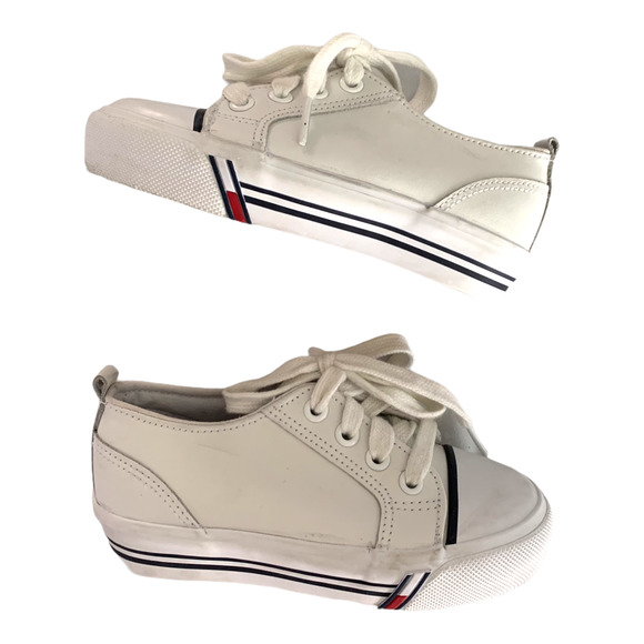 3/$20 TOMMY HILFIGER toddler kids white logo Chappy sneakers SZ 9.5 - Picture 3 of 7